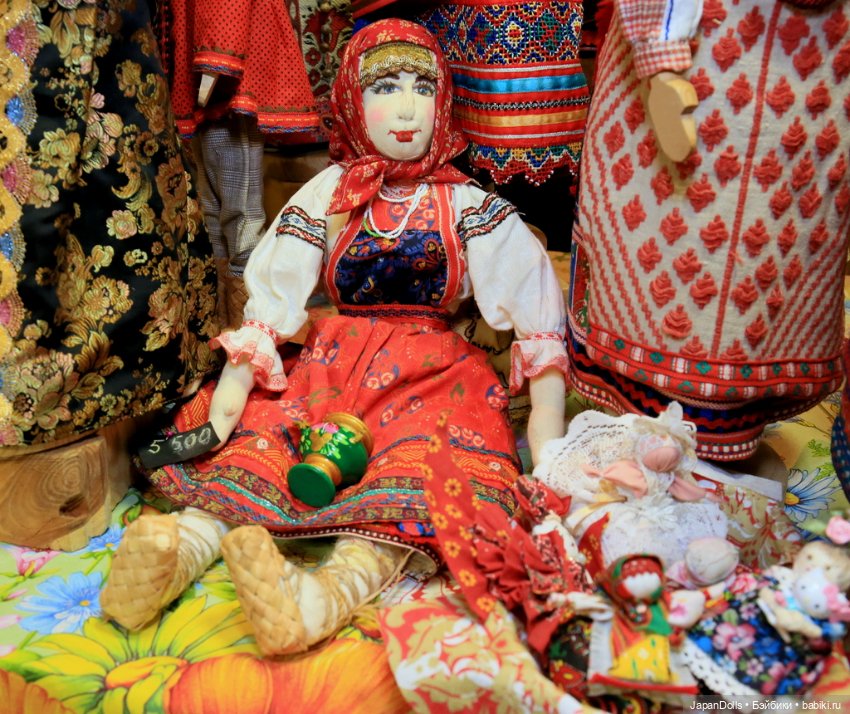 18 по 20 августа 2023 года в Москве пройдет Международная выставка авторских кукол и дизайнерских игрушек «Бал кукол в Кремле»