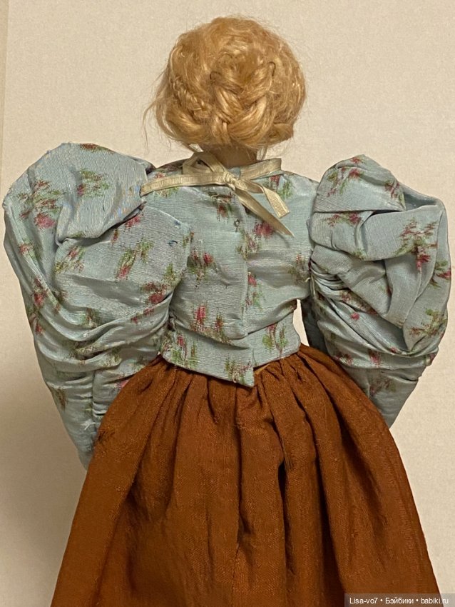 Платье для антикварной куклы в стиле 1870-х