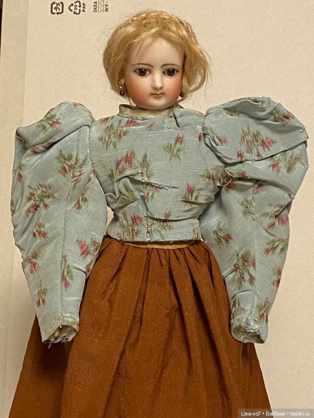Платье для антикварной куклы в стиле 1870-х