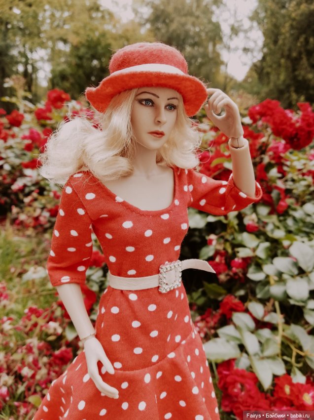 Блондинка на выход и немного ретро (фото 8)