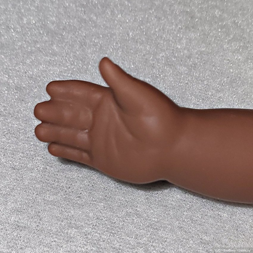 ...Хью — Куклы Marina & Pau (Марина Пау): испанские пупсы и малыши (фото 9)