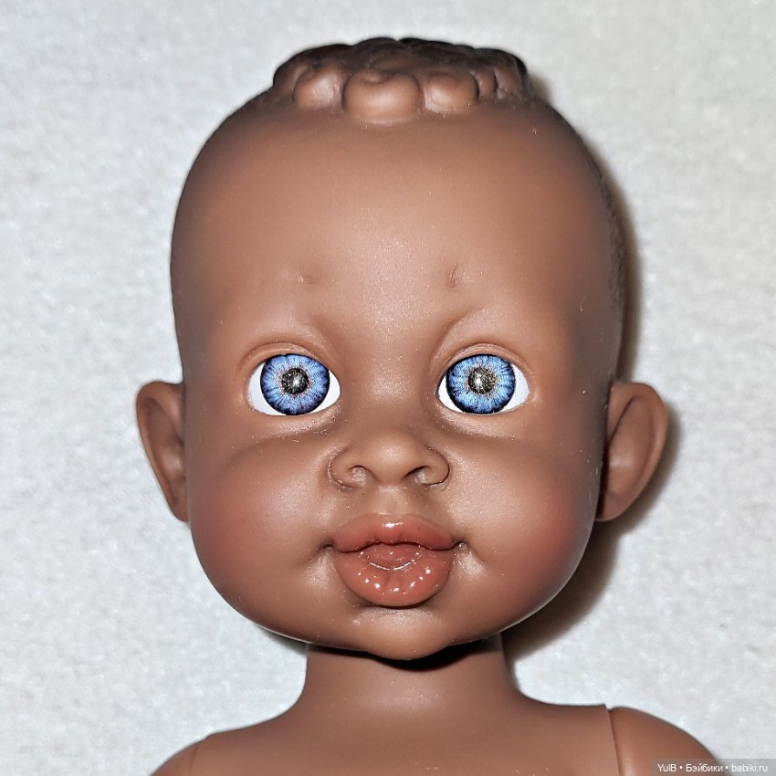 ...Хью — Куклы Marina & Pau (Марина Пау): испанские пупсы и малыши (фото 3)