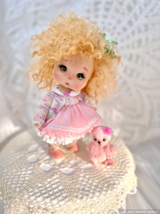 Интерьерная текстильная кукла (фото 4)