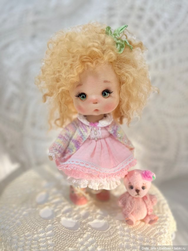 Интерьерная текстильная кукла (фото 5)