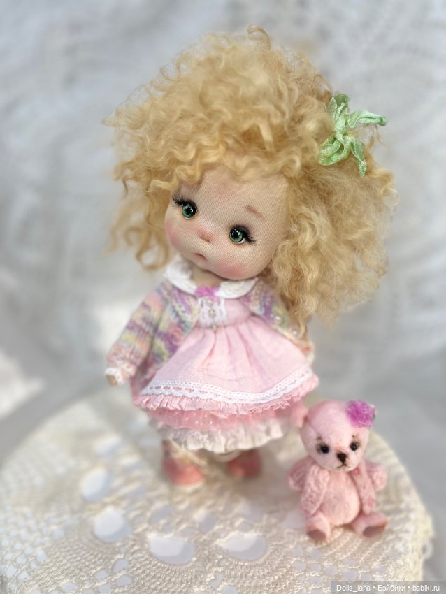Интерьерная текстильная кукла (фото 6)