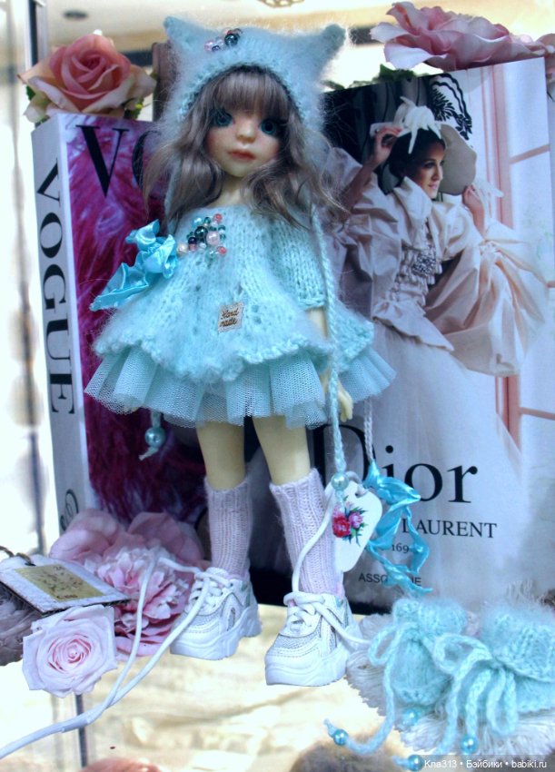 Китти с бусинками — Одежда и обувь для кукол своими руками: фото