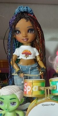 Радужки: Ванесса — Куклы Rainbow High (Рейнбоу Хай