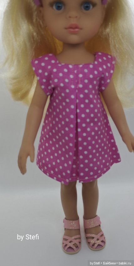 Новый наряд и обувь для Paola Reina