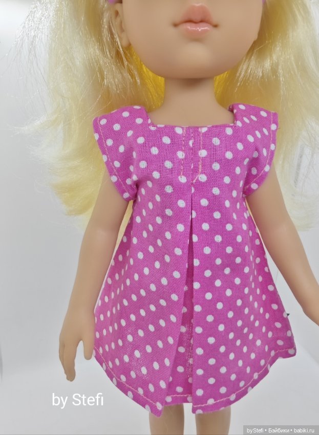 Новый наряд и обувь для Paola Reina