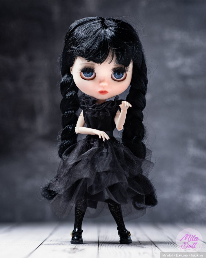 Моя первая кастомная Блайз под Венсдей (фото 5)