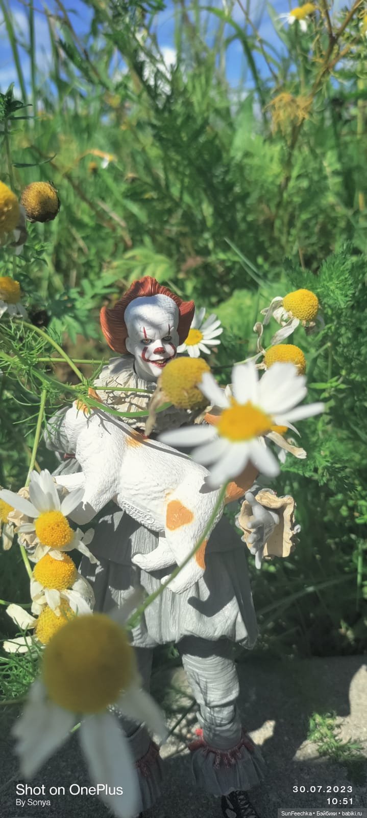 Пеннивайз снова ломает стереотипы (фото 5)