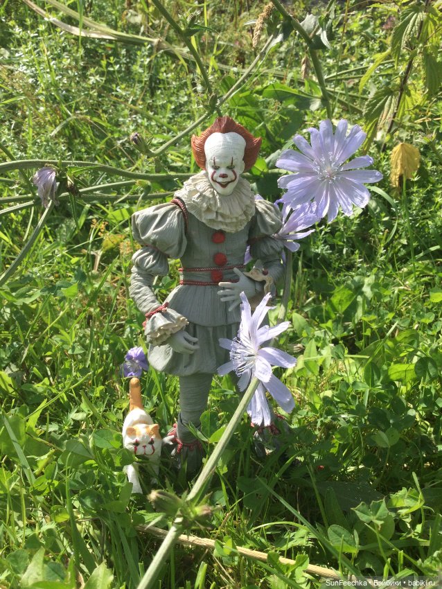 Пеннивайз снова ломает стереотипы (фото 7)