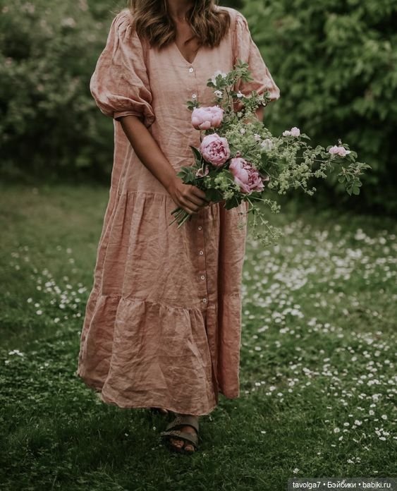 Очень много платьев в стиле Cottagecore (фото 2)
