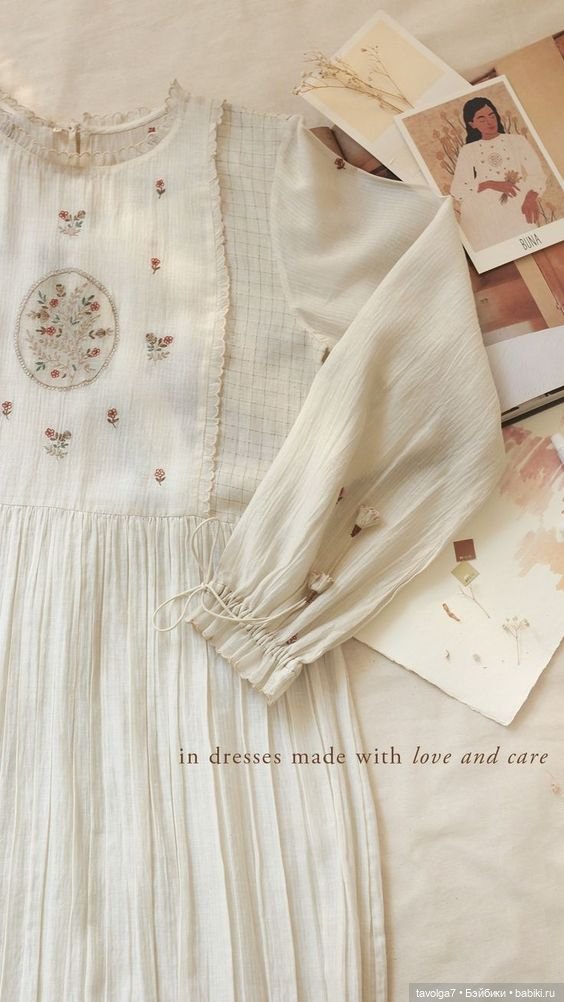 Очень много платьев в стиле Cottagecore