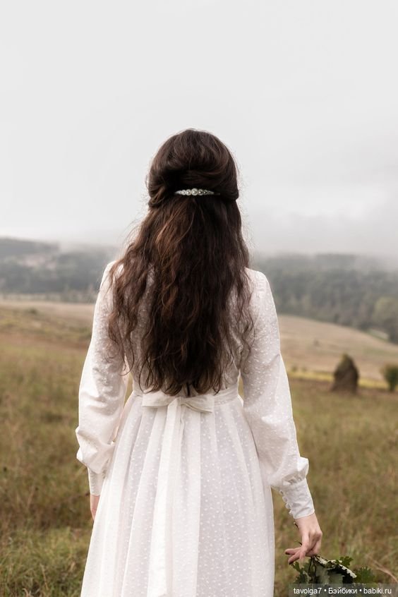 Очень много платьев в стиле Cottagecore (фото 3)