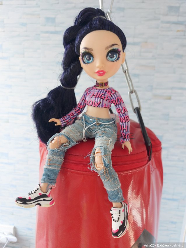 НеРадужки : Эйнсли — Куклы Rainbow High (Рейнбоу Хай