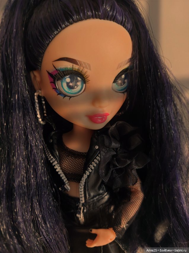 НеРадужки : Эйнсли — Куклы Rainbow High (Рейнбоу Хай
