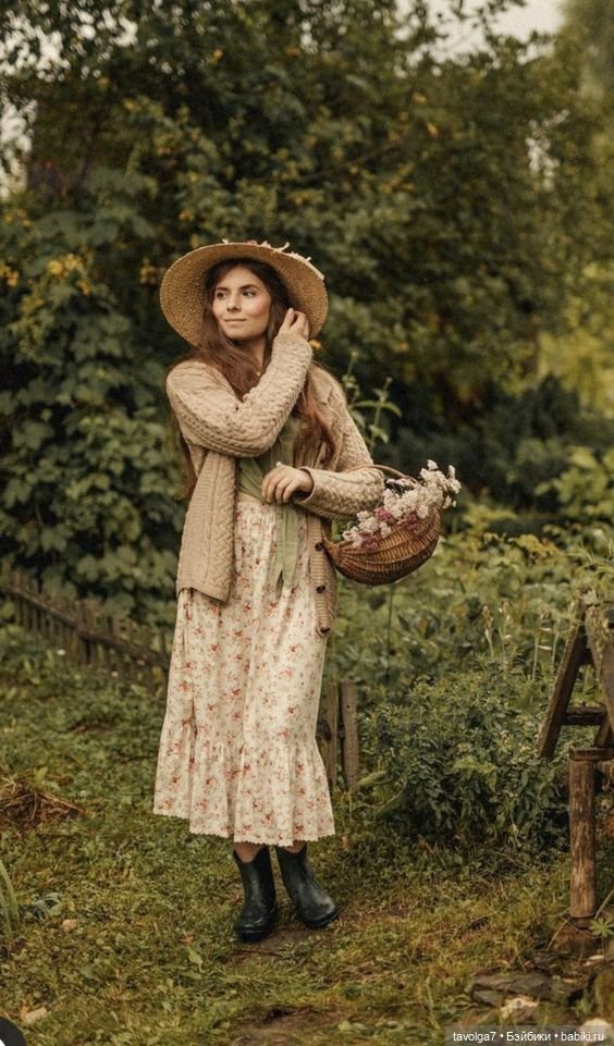 Очень много платьев в стиле Cottagecore (фото 4)