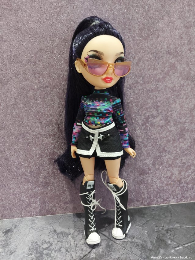 НеРадужки : Эйнсли — Куклы Rainbow High (Рейнбоу Хай