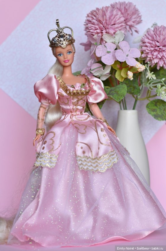 Мечты в розовом цвете — Куклы Barbie (Барби): Looks (фото 5)