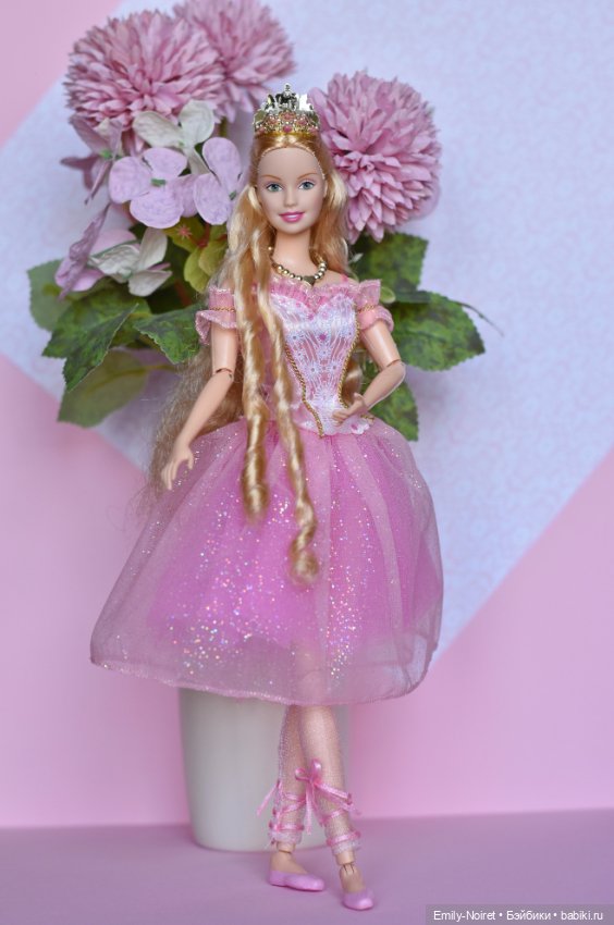 Мечты в розовом цвете — Куклы Barbie (Барби): Looks (фото 9)