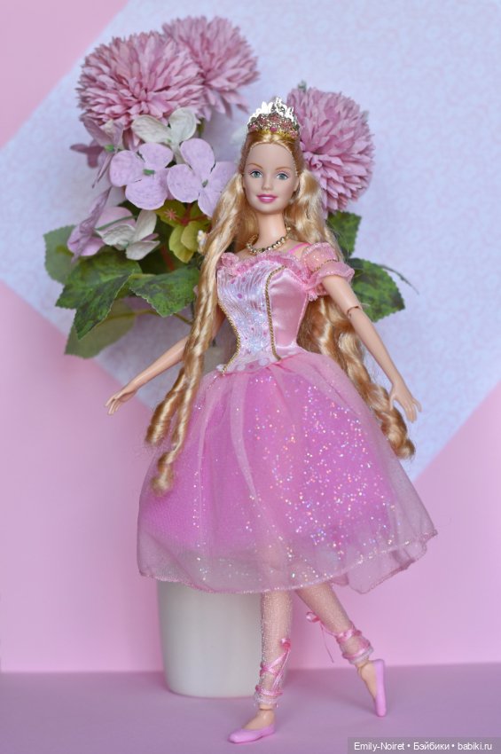 Мечты в розовом цвете — Куклы Barbie (Барби): Looks (фото 8)