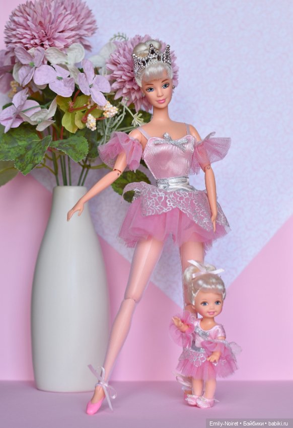 Мечты в розовом цвете — Куклы Barbie (Барби): Looks