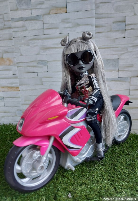 НеРадужки : Луна — Куклы Rainbow High (Рейнбоу Хай
