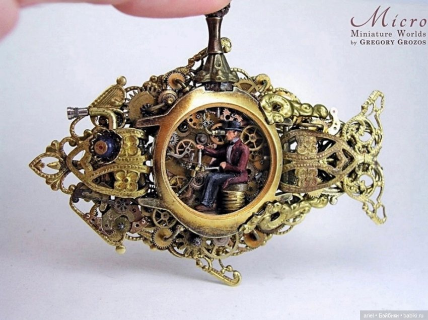 Изящная ювелирная миниатюра от пары дизайнеров Грегора и Ольги Грозос