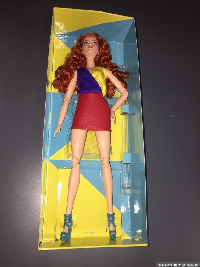 Ростовая кукла клей Титан по заказу производителя для участия в выставке