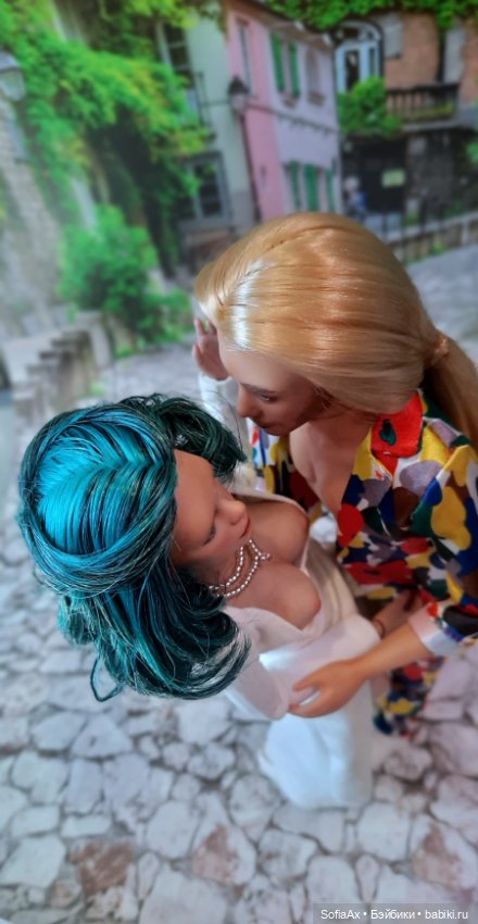 Уже не совсем Билли Айлиш +18