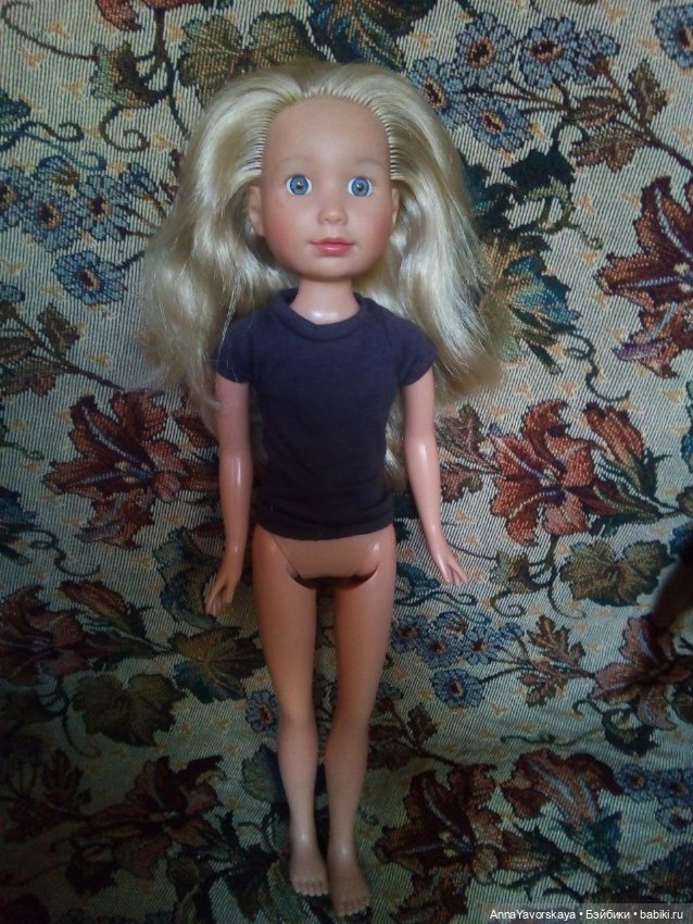 Ремонт ног у Аннабель Твин (фото 2)