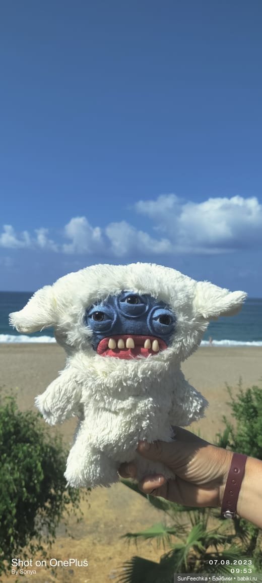 Монстрик Fuggler с нами в отпуске (фото 4)