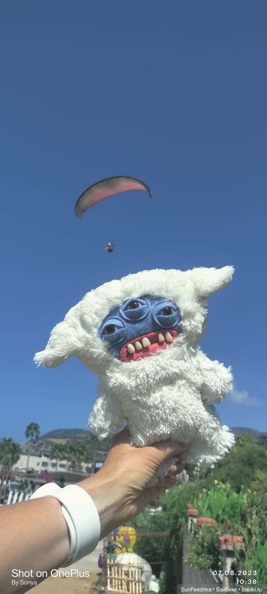 Монстрик Fuggler с нами в отпуске (фото 7)