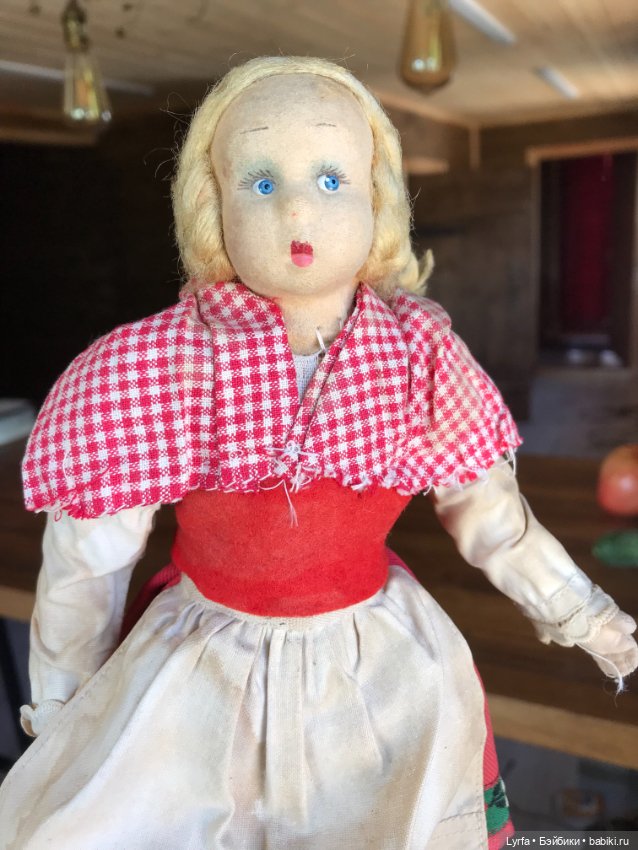 Помогите найти Удивленную Lenci