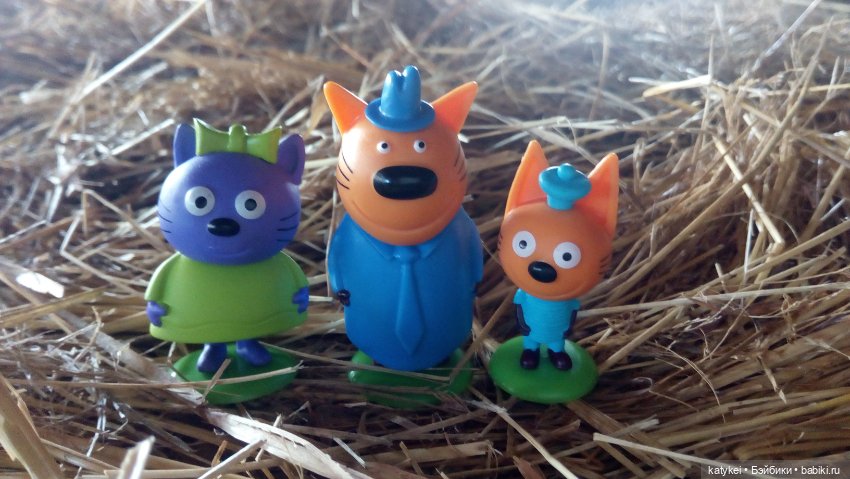 Котики бывают разные, зелёные, синие, красные (фото 9)