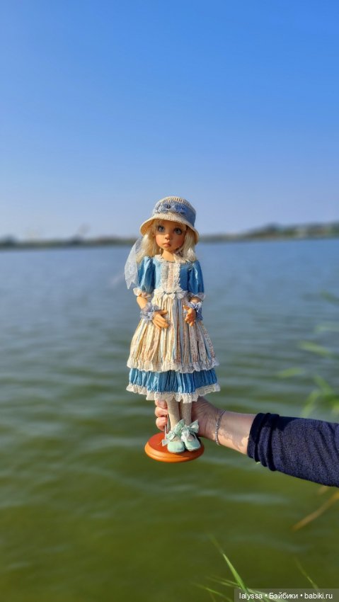 Larissa i Missy у залива. Юбилейный топик