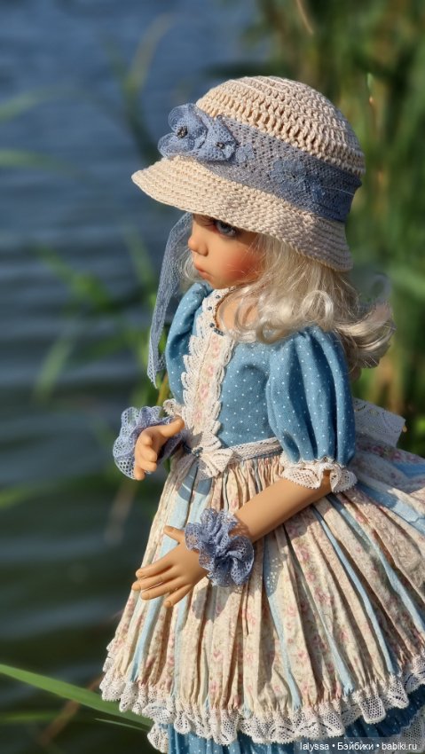 Larissa i Missy у залива. Юбилейный топик