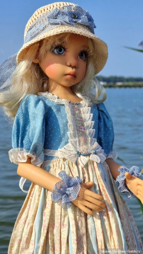 Larissa i Missy у залива. Юбилейный топик