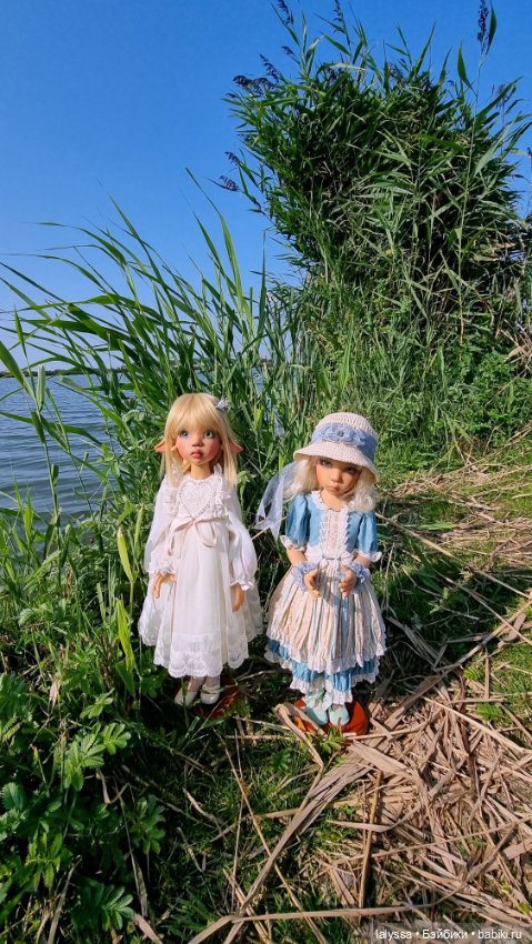 Larissa i Missy у залива. Юбилейный топик