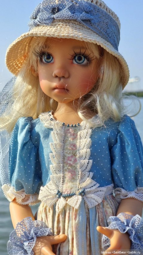 Larissa i Missy у залива. Юбилейный топик