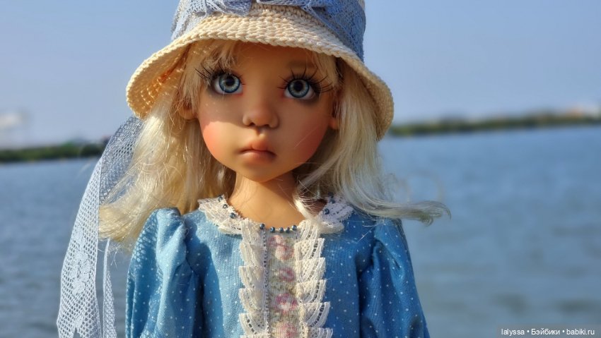 Larissa i Missy у залива. Юбилейный топик