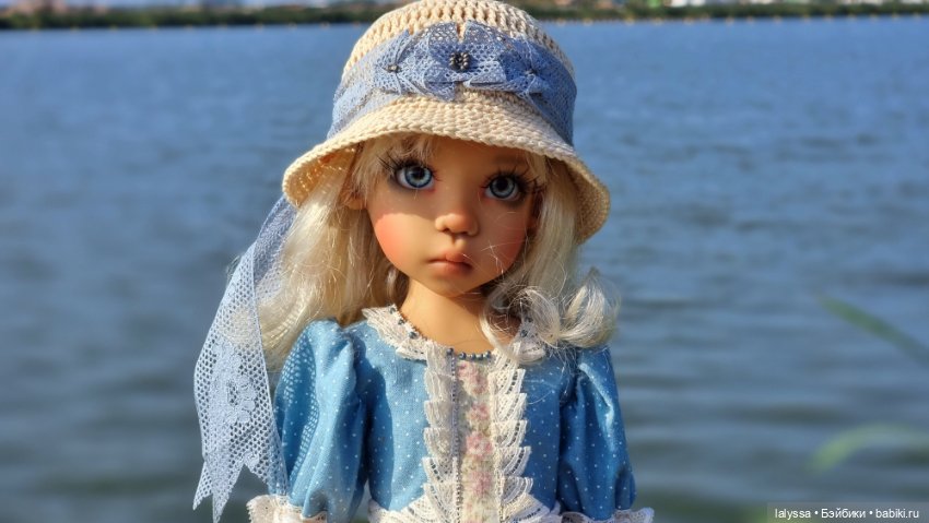 Larissa i Missy у залива. Юбилейный топик