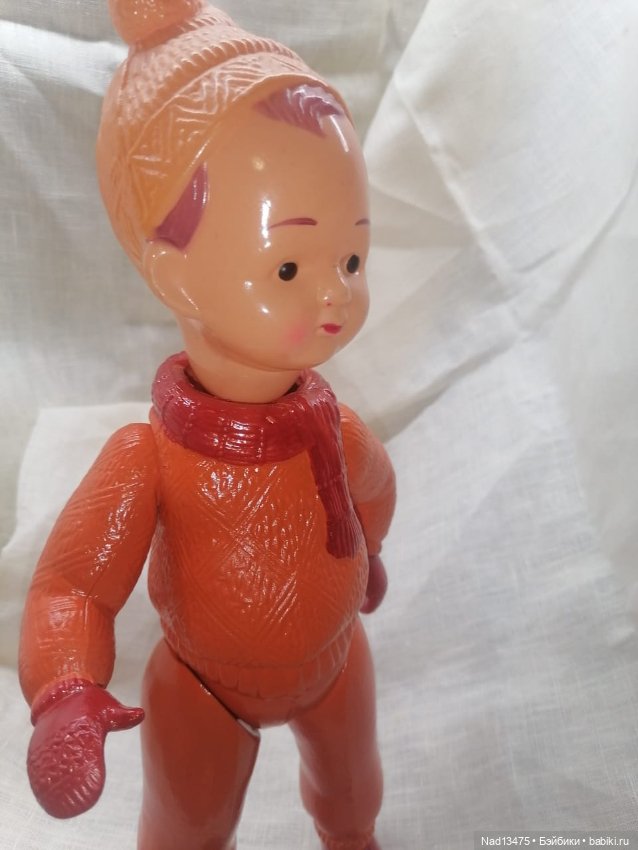 Лыжню! Ещё одна из работ по восстановлению игрушки из целлулоида