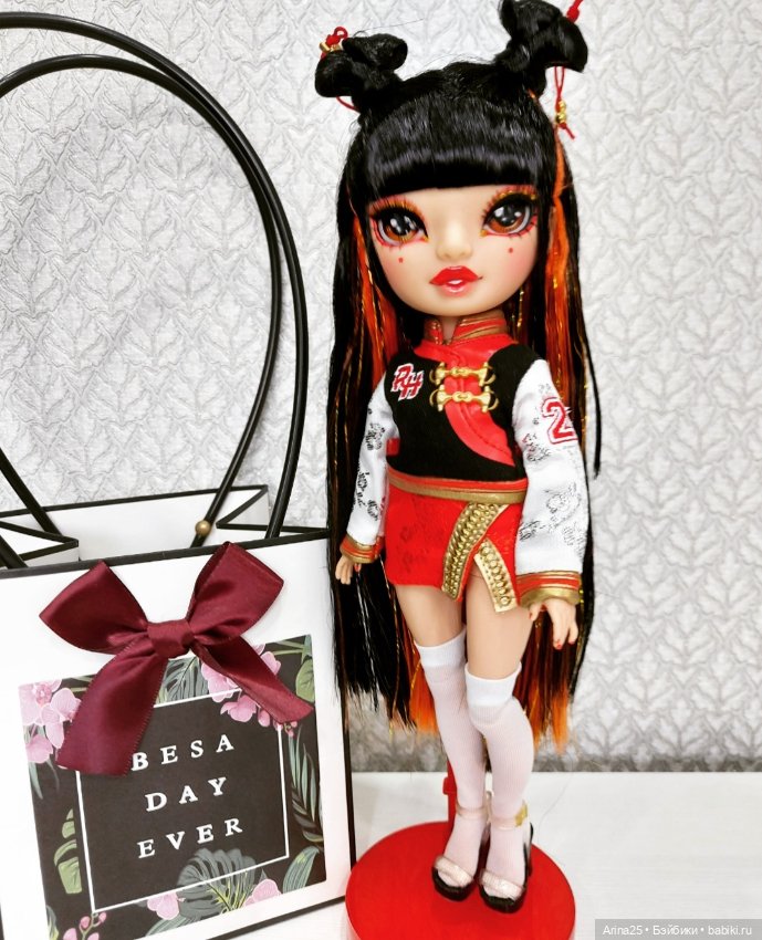 Радужки: Лили — Куклы Rainbow High (Рейнбоу Хай (фото 5)