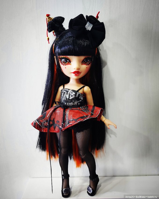 Радужки: Лили — Куклы Rainbow High (Рейнбоу Хай
