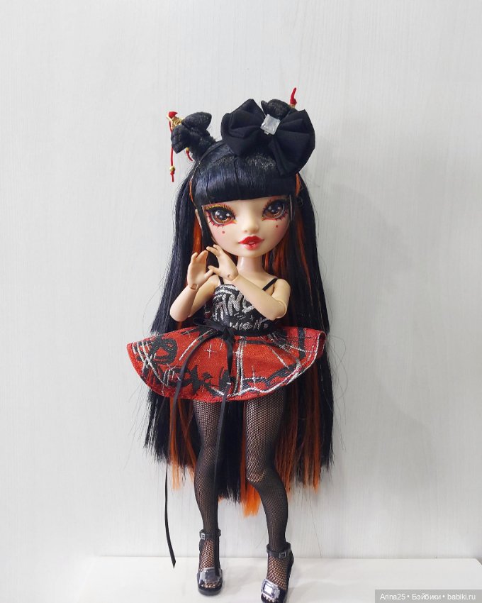 Радужки: Лили — Куклы Rainbow High (Рейнбоу Хай