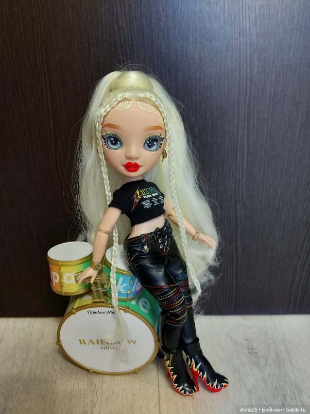 Радужки : Делайла — Куклы Rainbow High (Рейнбоу Хай