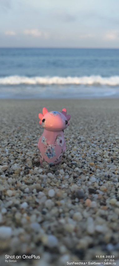 Кака на шезлонге, под шезлонгом, за шезлонгом и т д (фото 6)