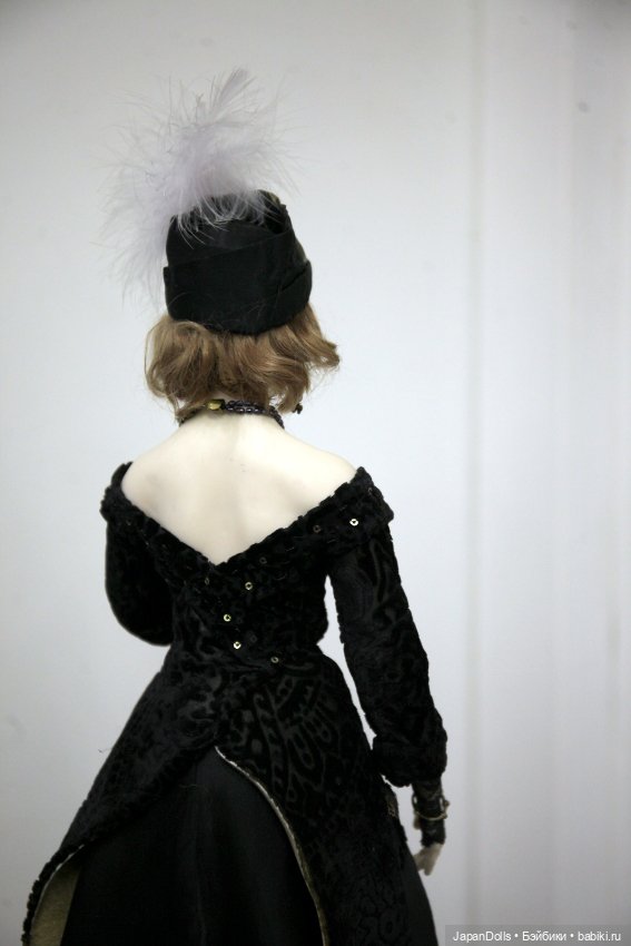 "Вера Холодная" на выставке "Куклы с характером. Четвертая высота" (фото 10)